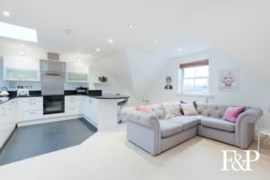 Brockenhurst Road, Ascot