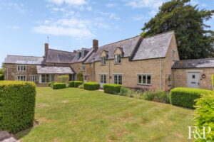 Farthinghoe Road, Hinton-In-The-Hedges