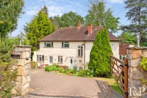 Pelling Hill, Old Windsor