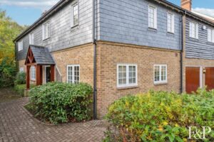 Highgrove Avenue, Ascot